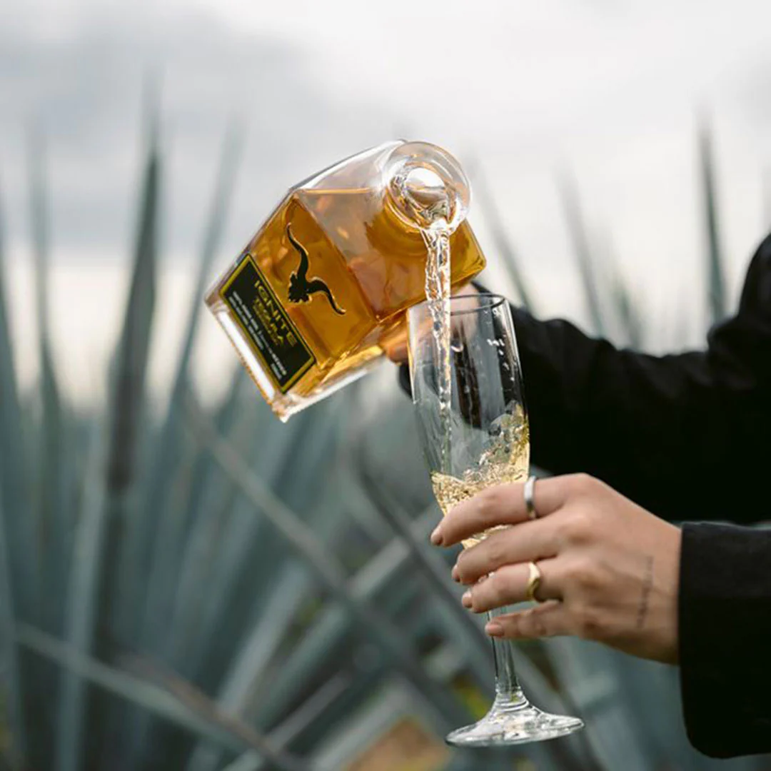 ignite-reposado-lifestyle-2_2000x